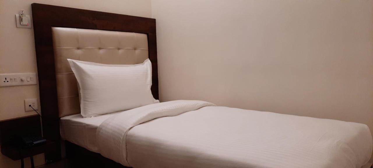迈索尔 Advaitha Residency酒店 外观 照片