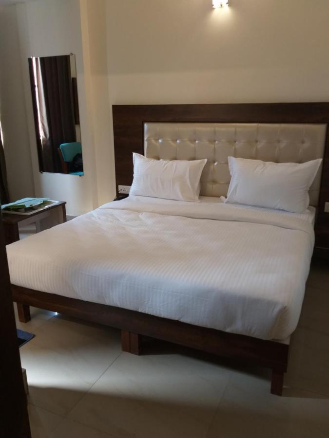 迈索尔 Advaitha Residency酒店 外观 照片